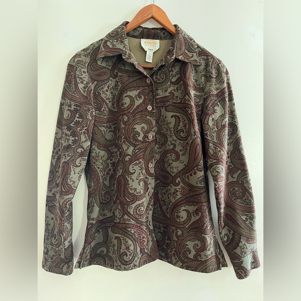 TALBOTS Womens Vintage Paisley Button Front Stretch
Shirt Petite